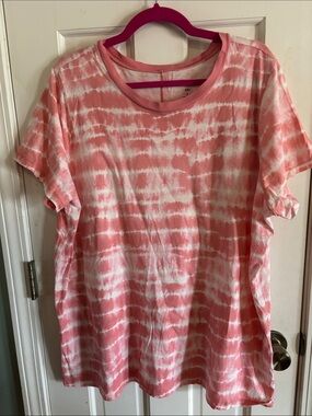 Coral Tie-Dye Short Sleeve Crewneck Tee